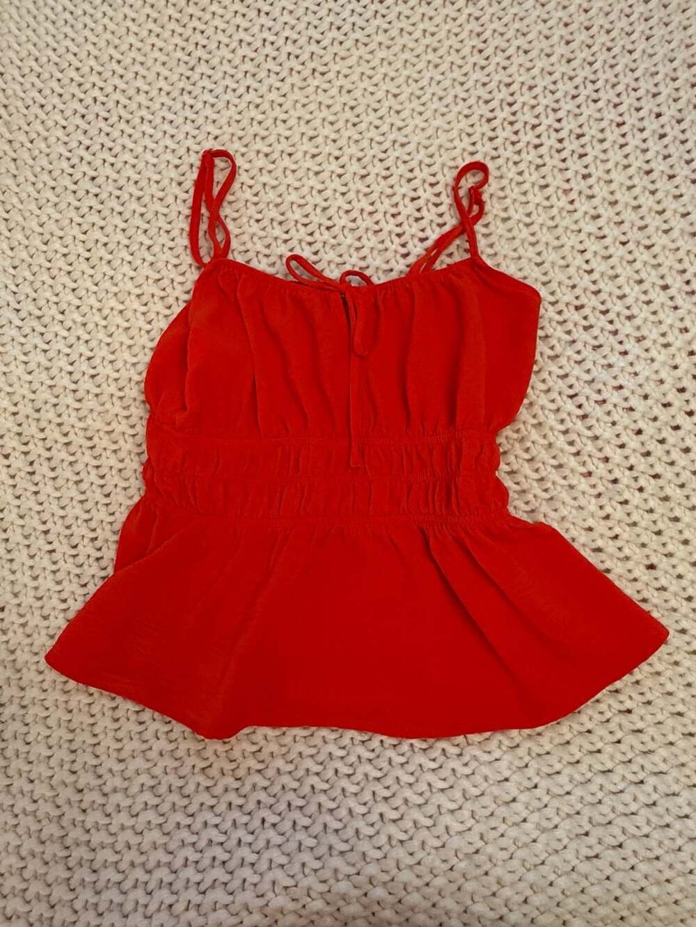 Monteau Los Angeles Cami Top Size M Red Smocked Peplum